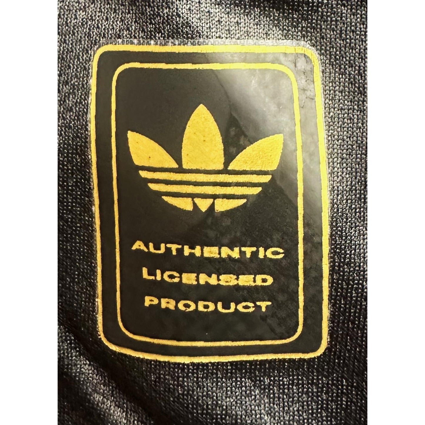 ADIDAS MANCHESTER CITY 26/26 FOOTBALL JERSEY KIT | BLACK & YELLOW