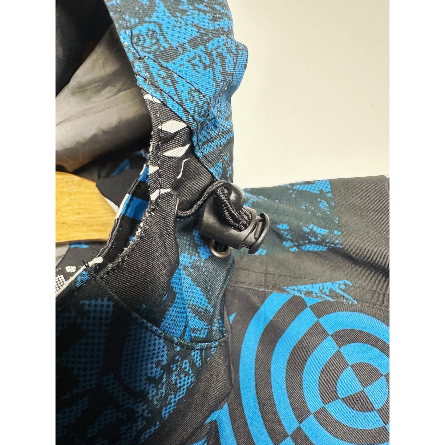 LACIELO XS Snowboard Pro Jacket | Premium Thermal Shell | Abstract Blue–Black Graphic Edition