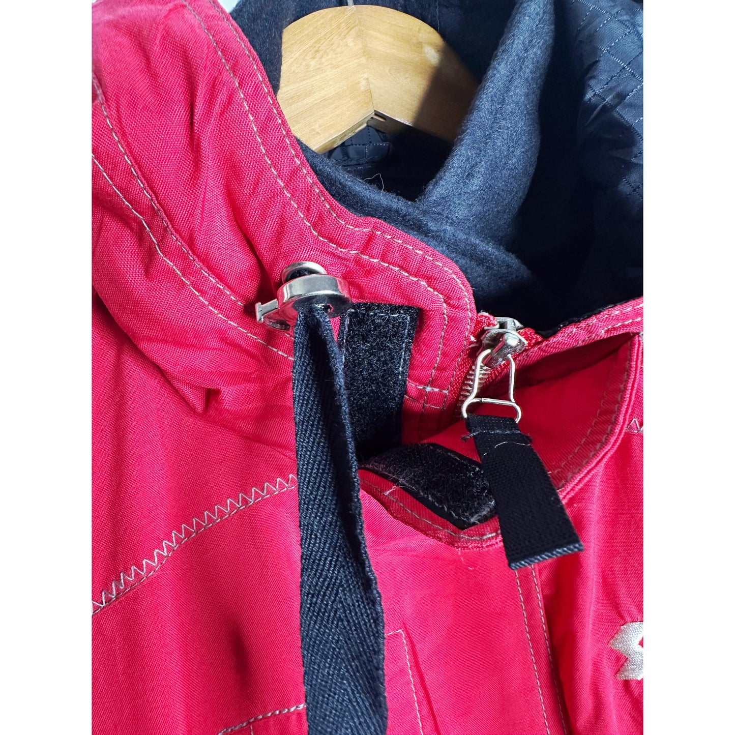 S-Tatanka Snow Express Premium Vintage Ski Parka – ‘Spirit of Animal Power’ Embroidered Red Jacket”