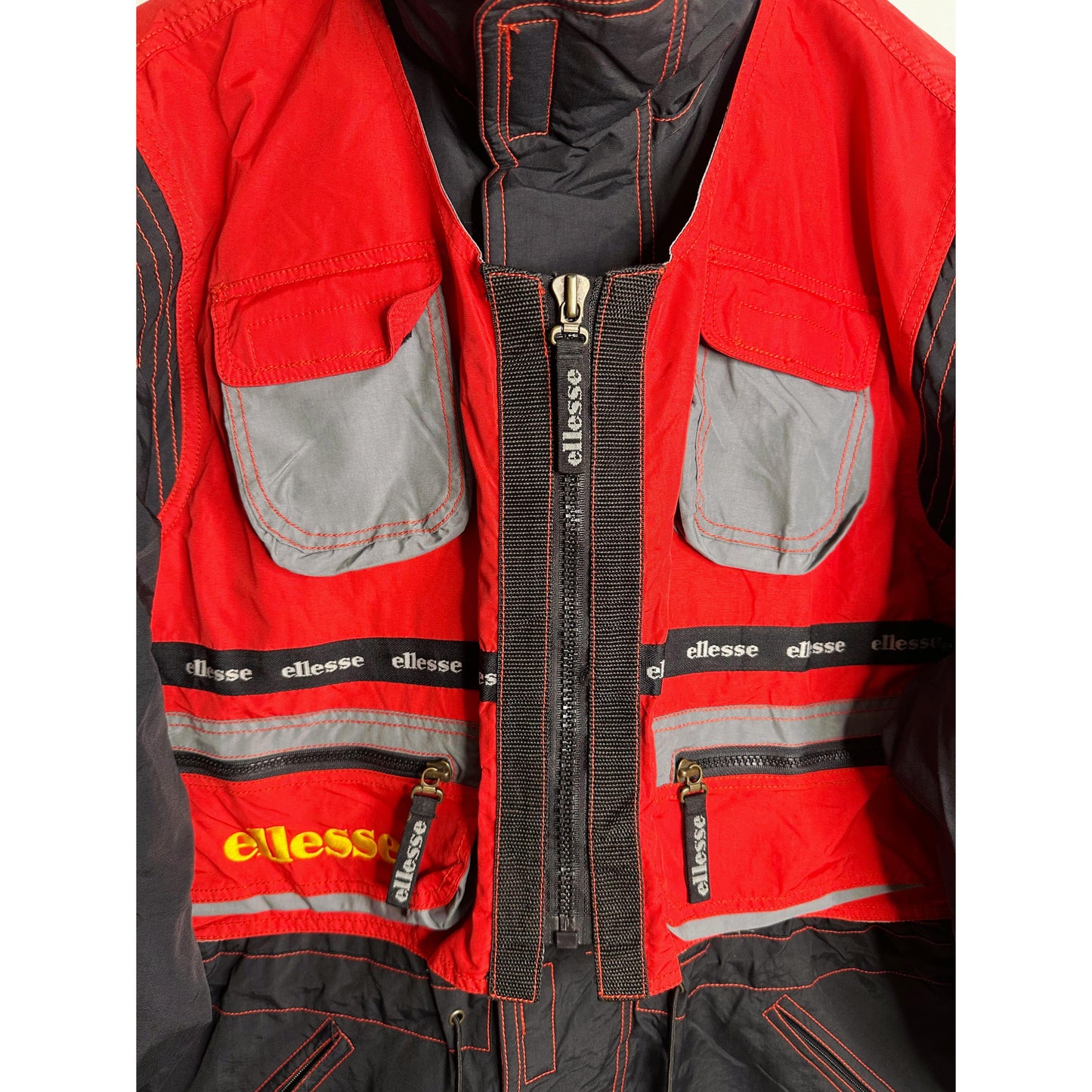 ELLESSE ITALIA MEN’S HOODED WINTER JACKET – SPORTSWEAR WITH UTILITY POCKETS