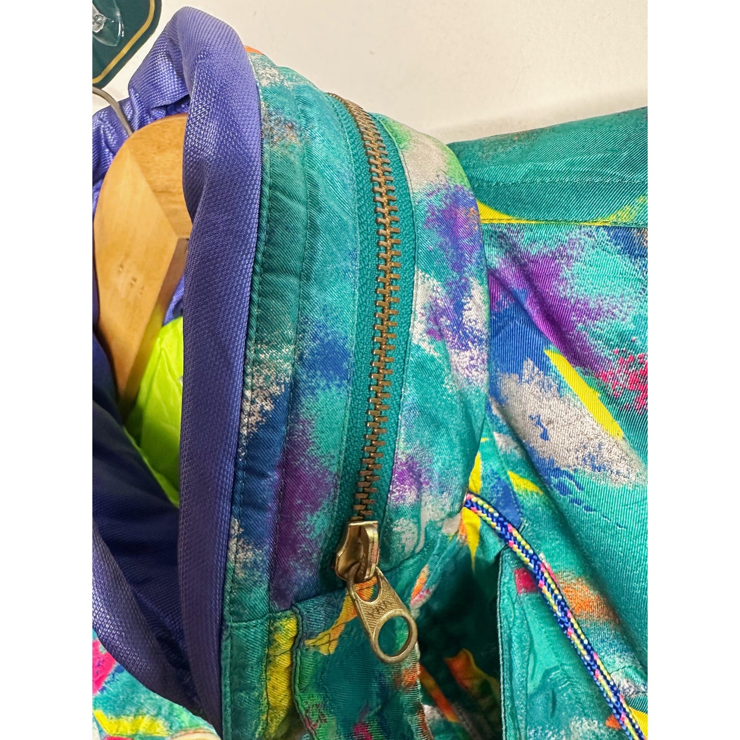 SKI WEAR SNOW GEAR WINTER JACKET MULTICOLOUR WARMER JACKET