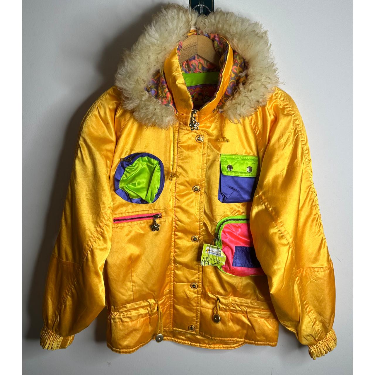90s Ellesse Multi-Pocket Bright Yellow Ski Jacket with Faux Fur Hood and Graphic Embroidery
