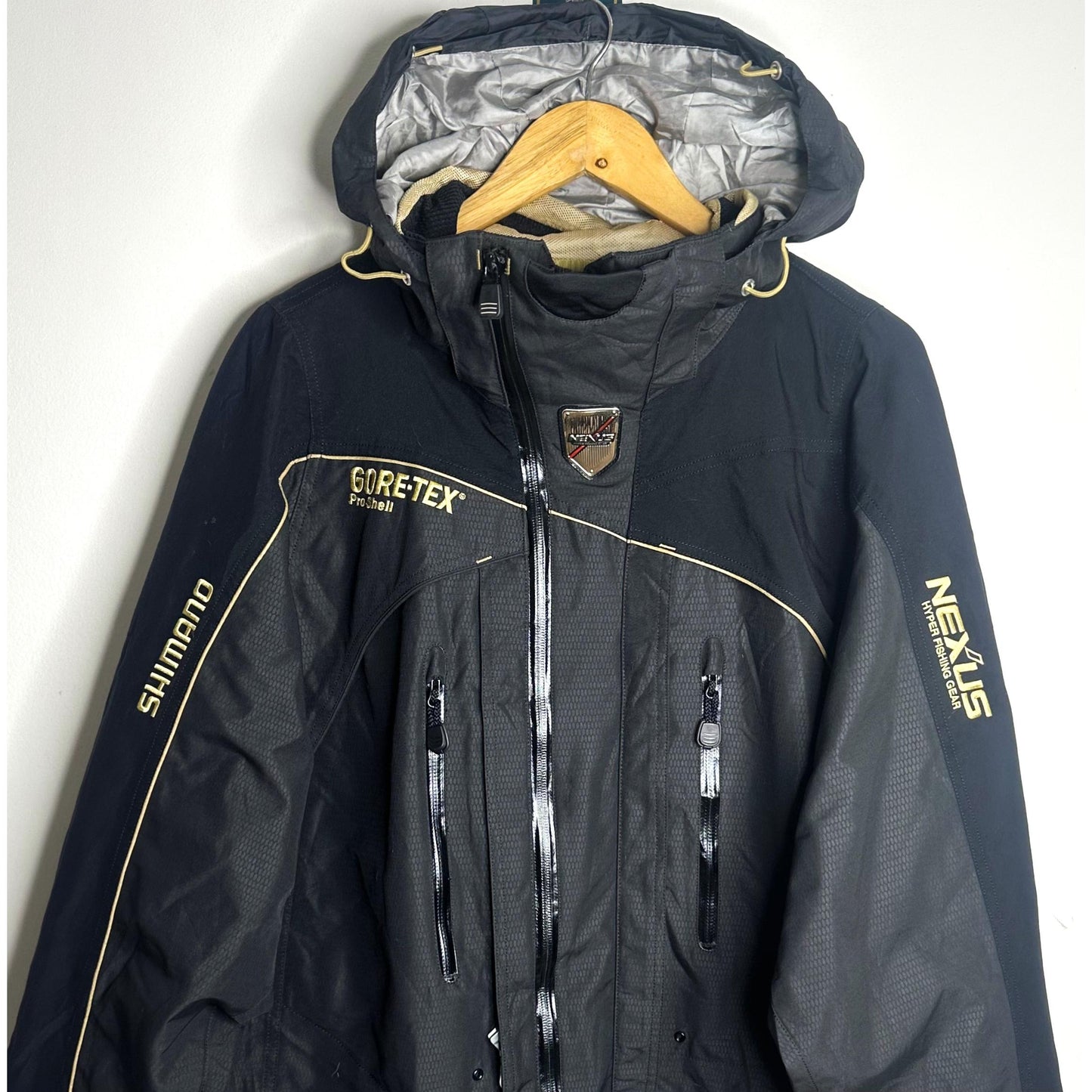 Shimano Nexus Hyper Fishing Gear Gore-Tex Pro Shell Jacket with STRV+6 Thermal System