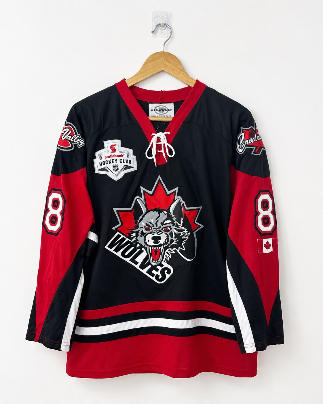 Wolves #8 Vintage Ice Hockey Jersey – Black & Red | Premium Edition | Size L