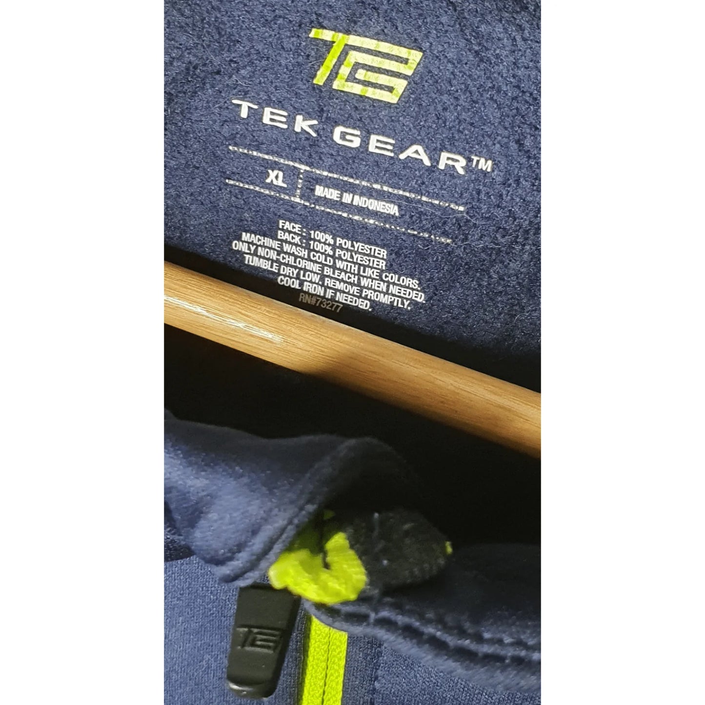 BLUE TEK-GEAR HOODIE SIZE: XL