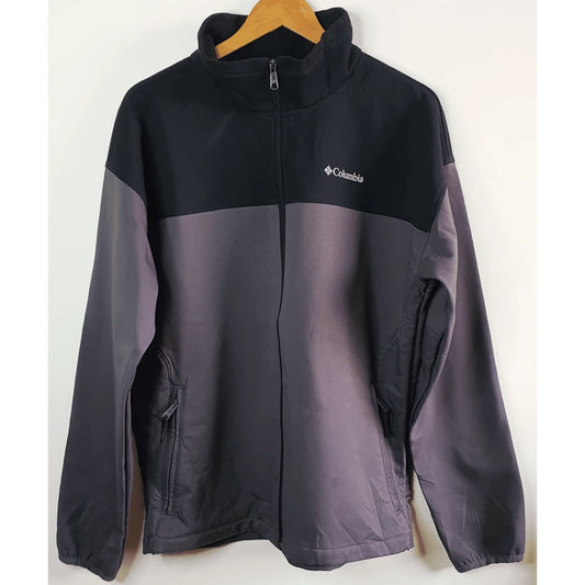 COLUMBIA FULL ZIPPER SIZE :XXL JACKET.