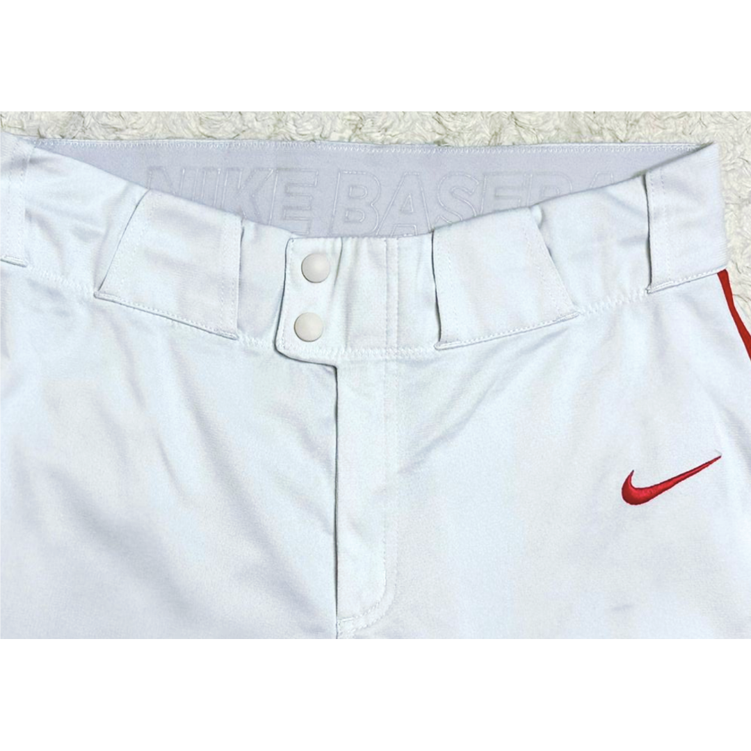 NIKE WHITE SIZE M SHORTS