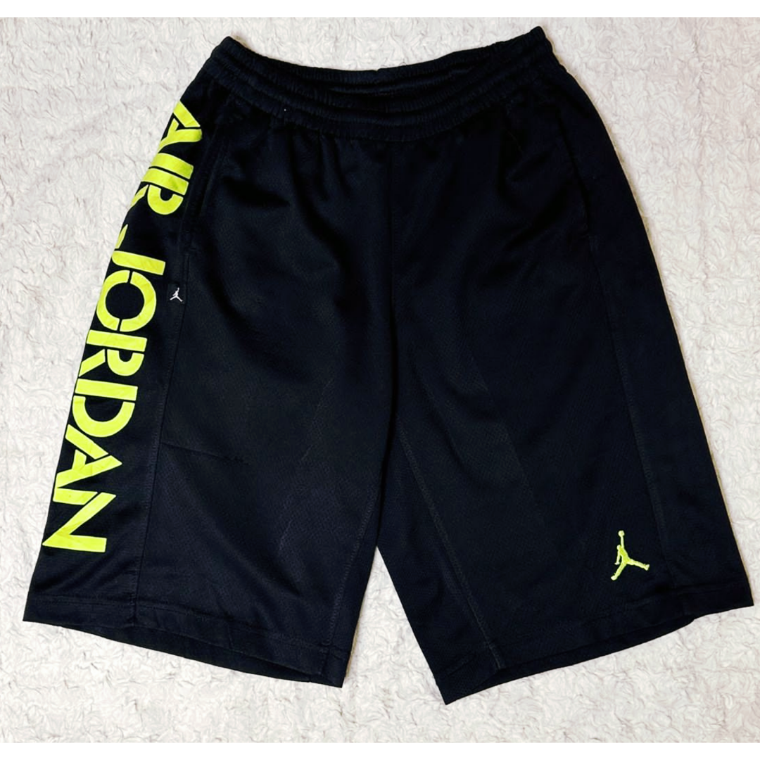 AIR JORDAN BLACK SIZE L SHORTS