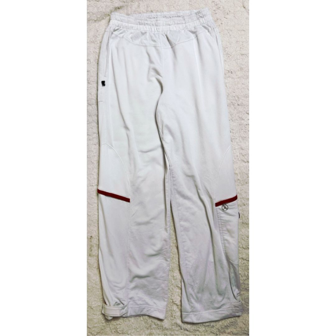 JORDAN WHITE SIZE M TRACKS