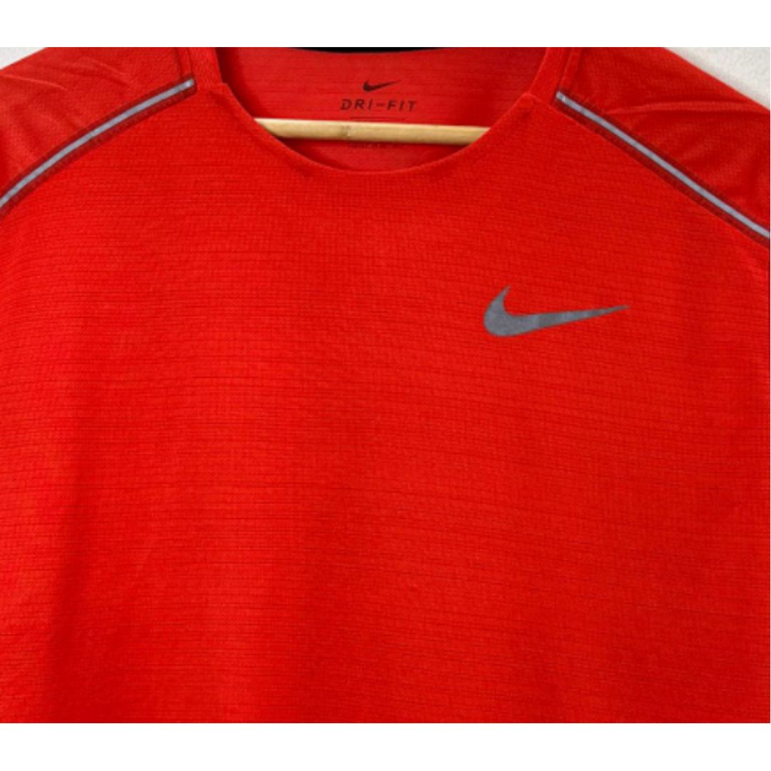 NIKE RED SIZE L DRI FIT SPORTS TEE