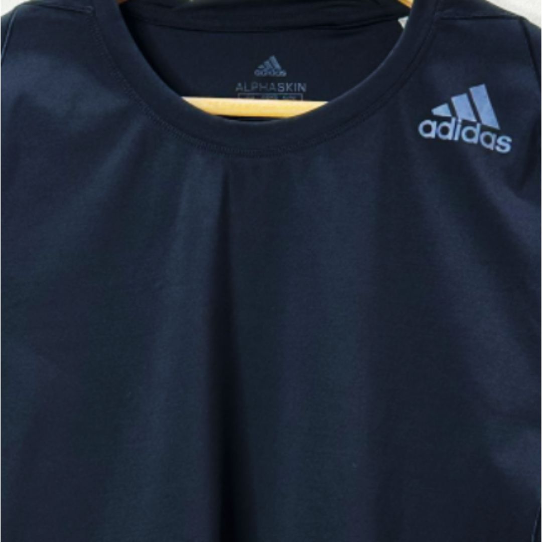 ADIDAS SIZE L DRI FIT SPORTS TEE